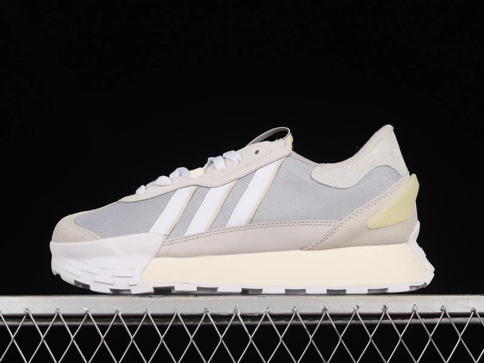 Adidas Futro Mixr NEO Light Grey Cloud White GY4723