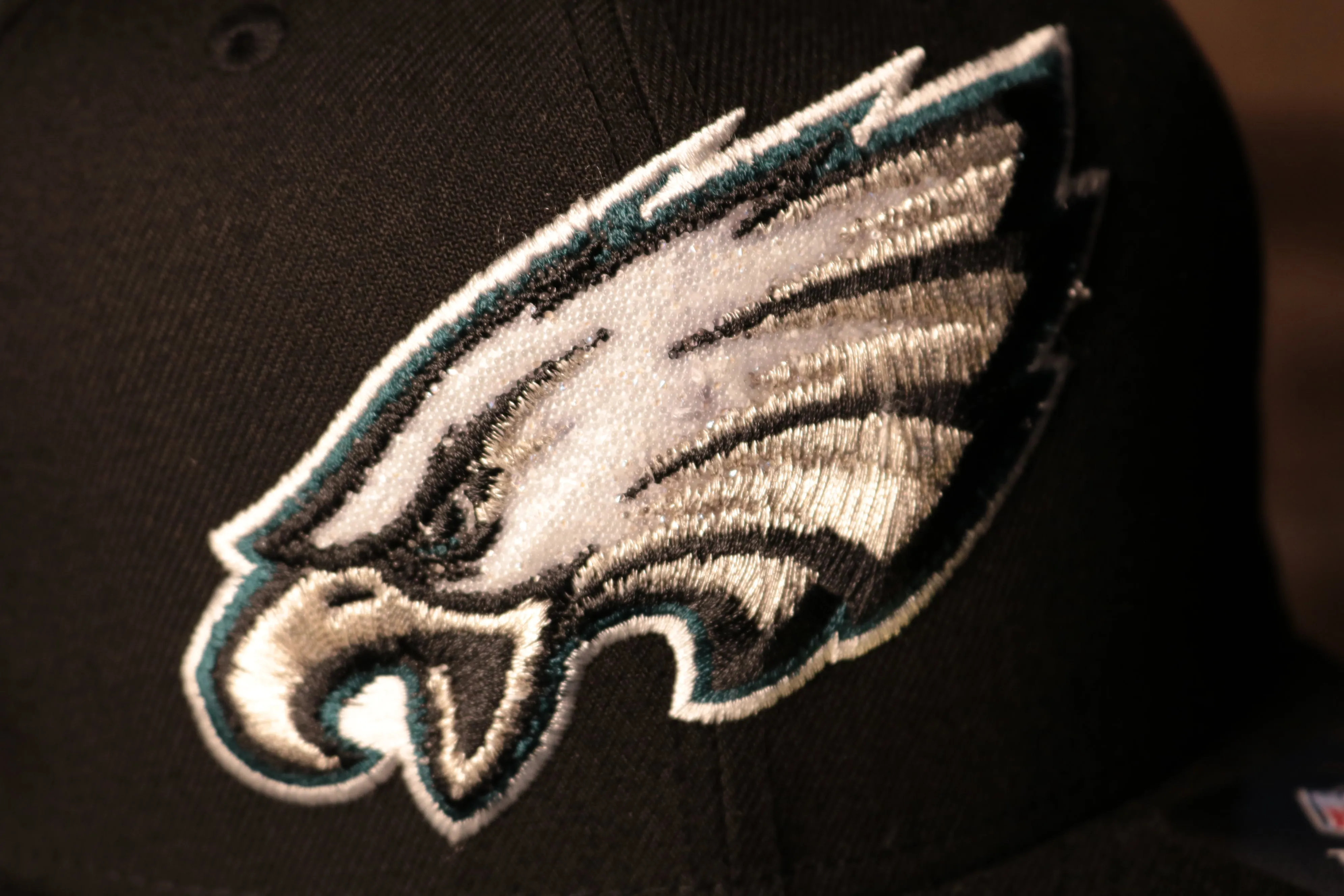 Eagles Fitted Cap | Philadelphia Eagles Swarovski Black Fitted Hat