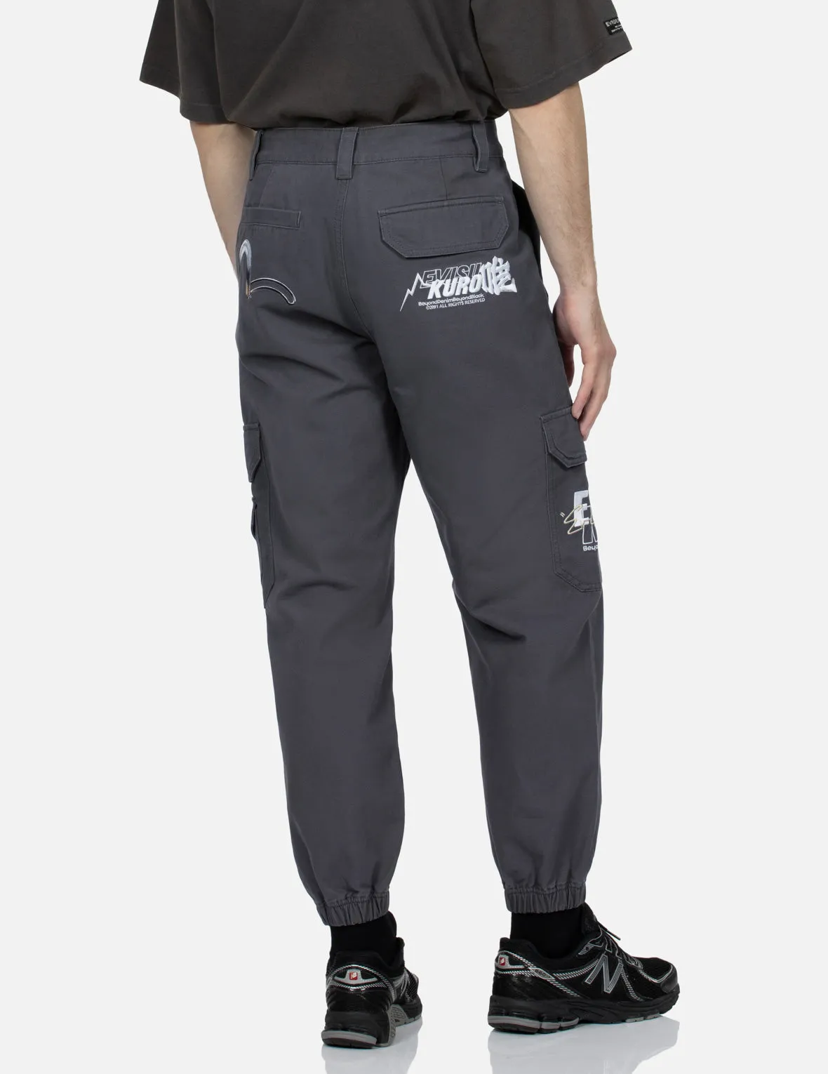 Logo Embossed Patch Fashion fit Cargo Pants