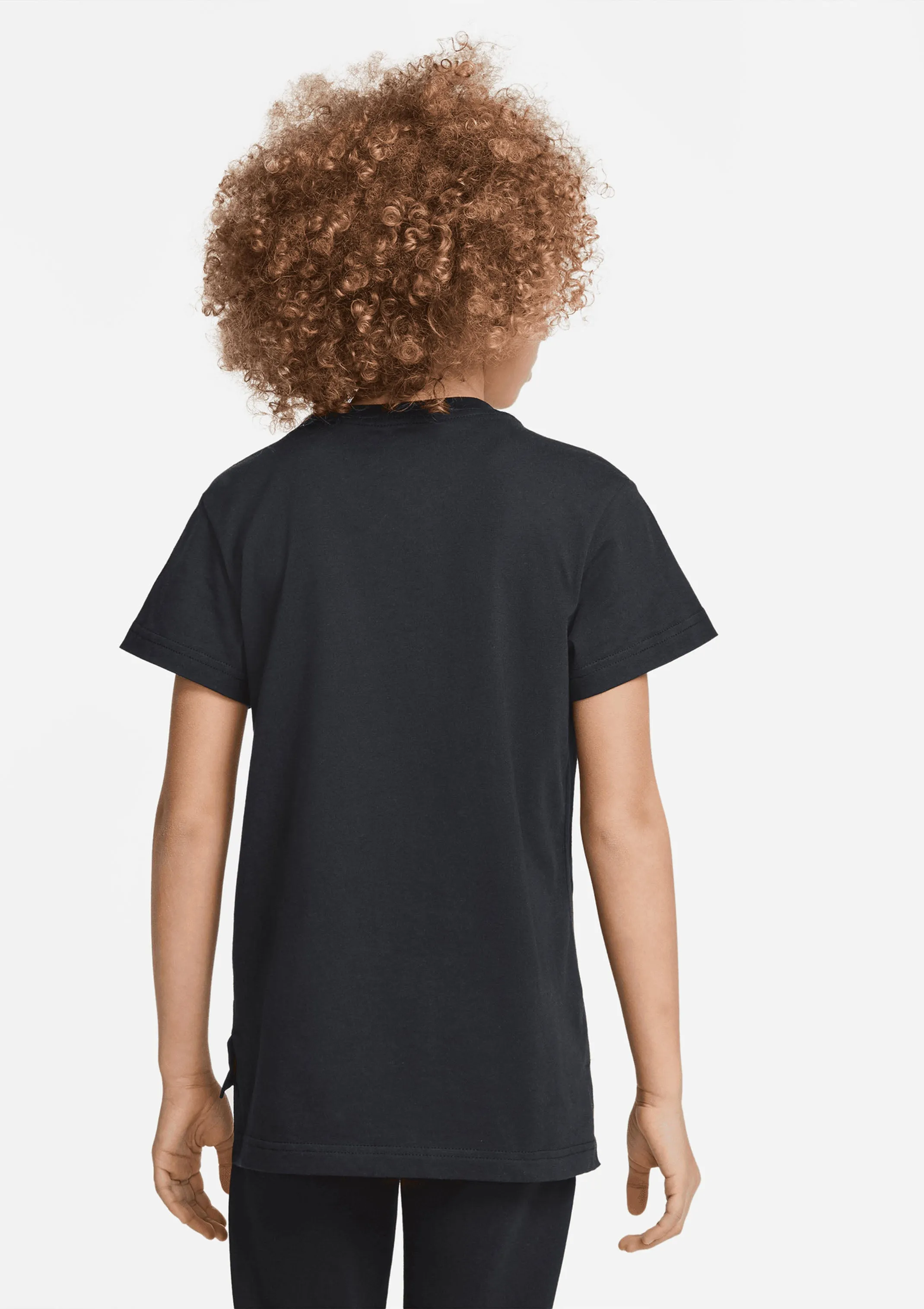 Nike Girls Basic Futura Tee Black  AR5088 010