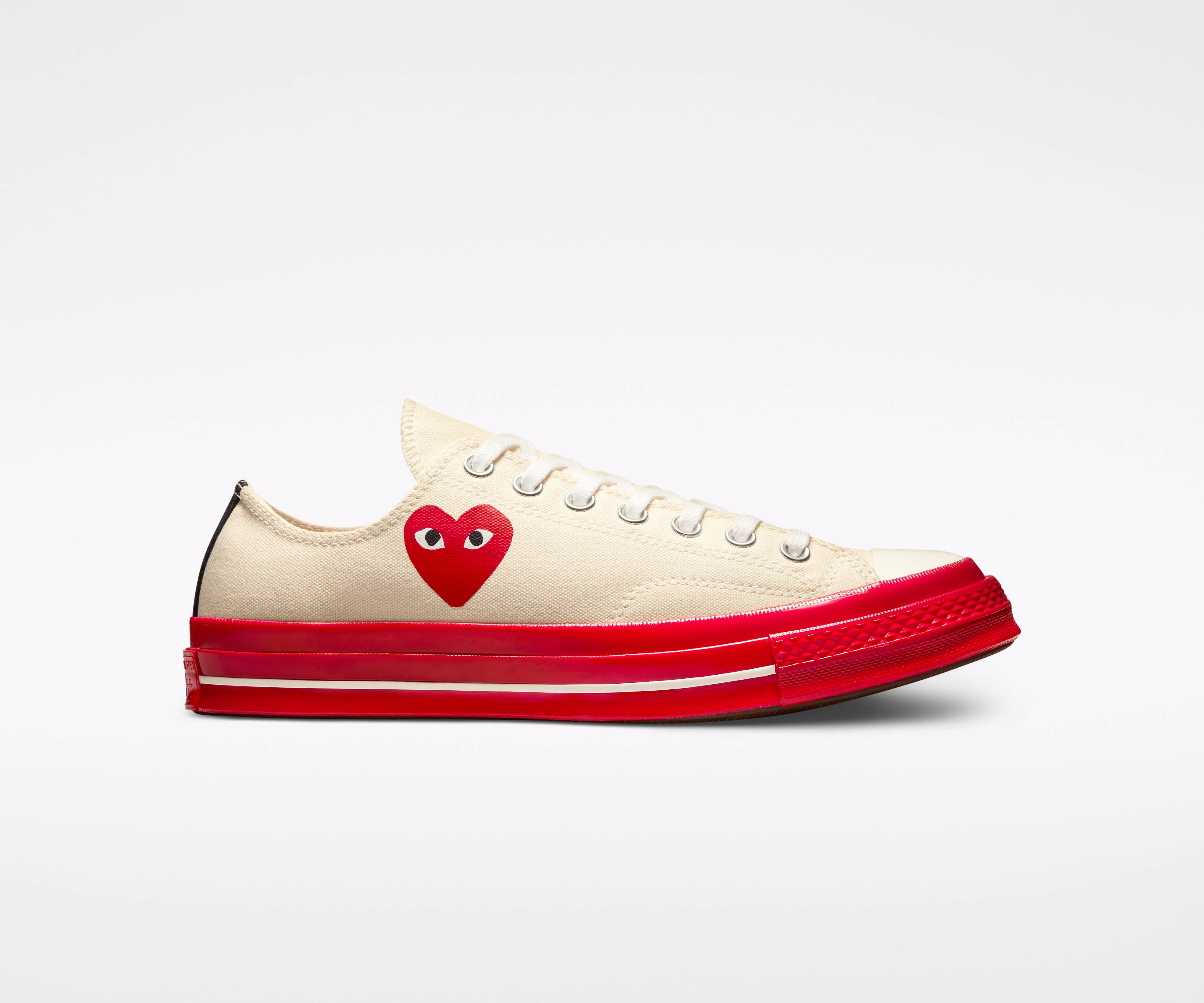 Play Comme des Garons x Converse Red Heart Chuck Taylor All Star '70 Low (White)