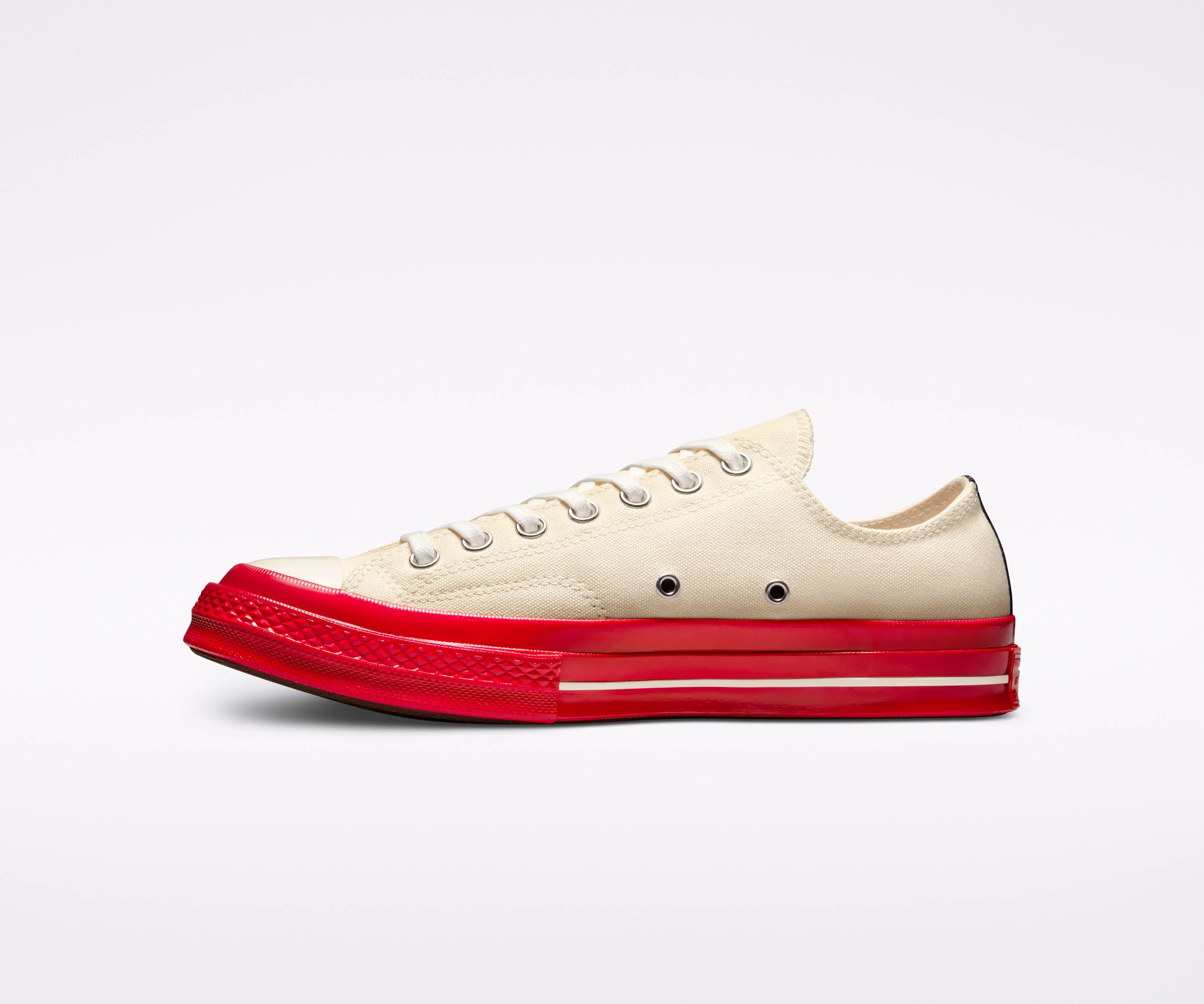 Play Comme des Garons x Converse Red Heart Chuck Taylor All Star '70 Low (White)