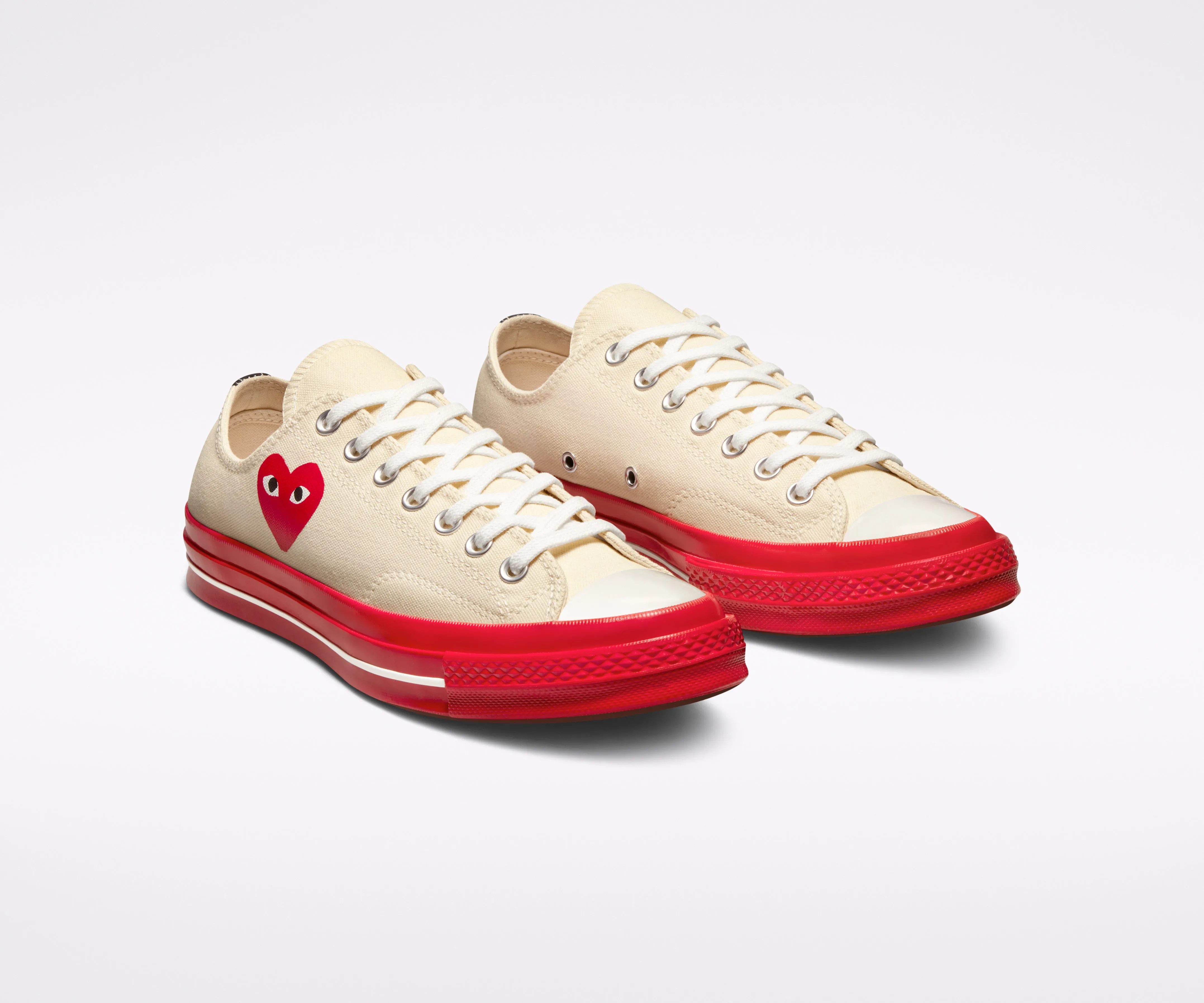 Play Comme des Garons x Converse Red Heart Chuck Taylor All Star '70 Low (White)