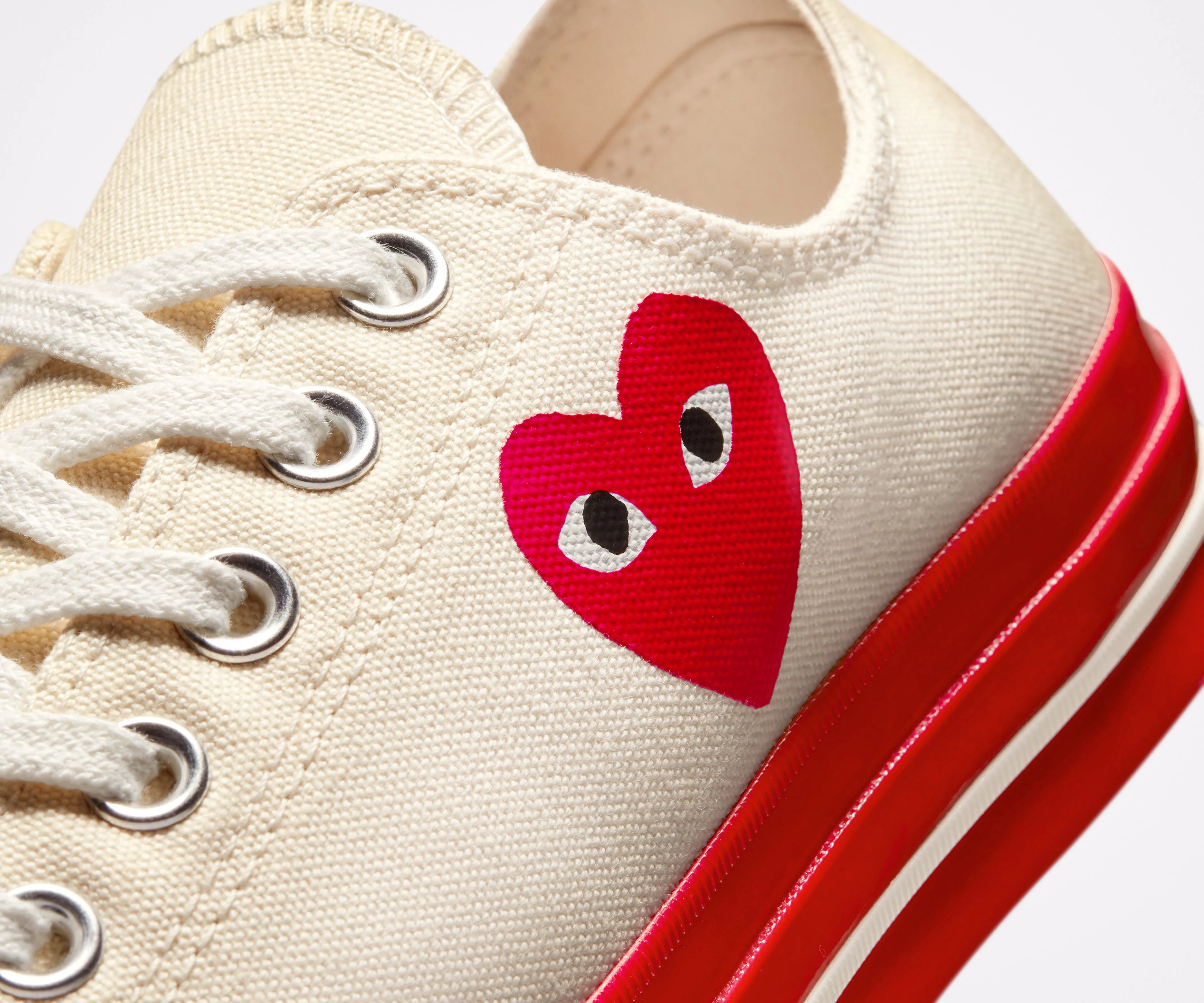 Play Comme des Garons x Converse Red Heart Chuck Taylor All Star '70 Low (White)