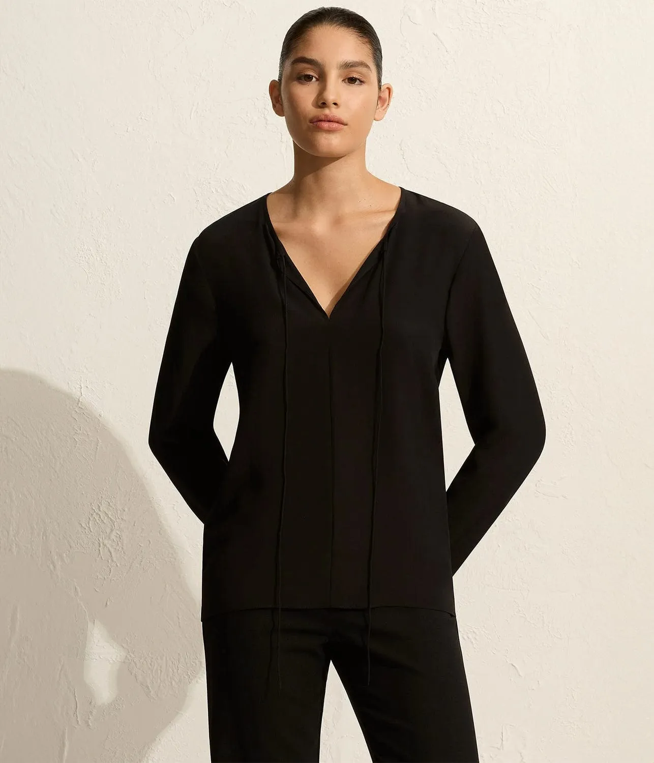 POPOVER TIE BLOUSE- BLACK