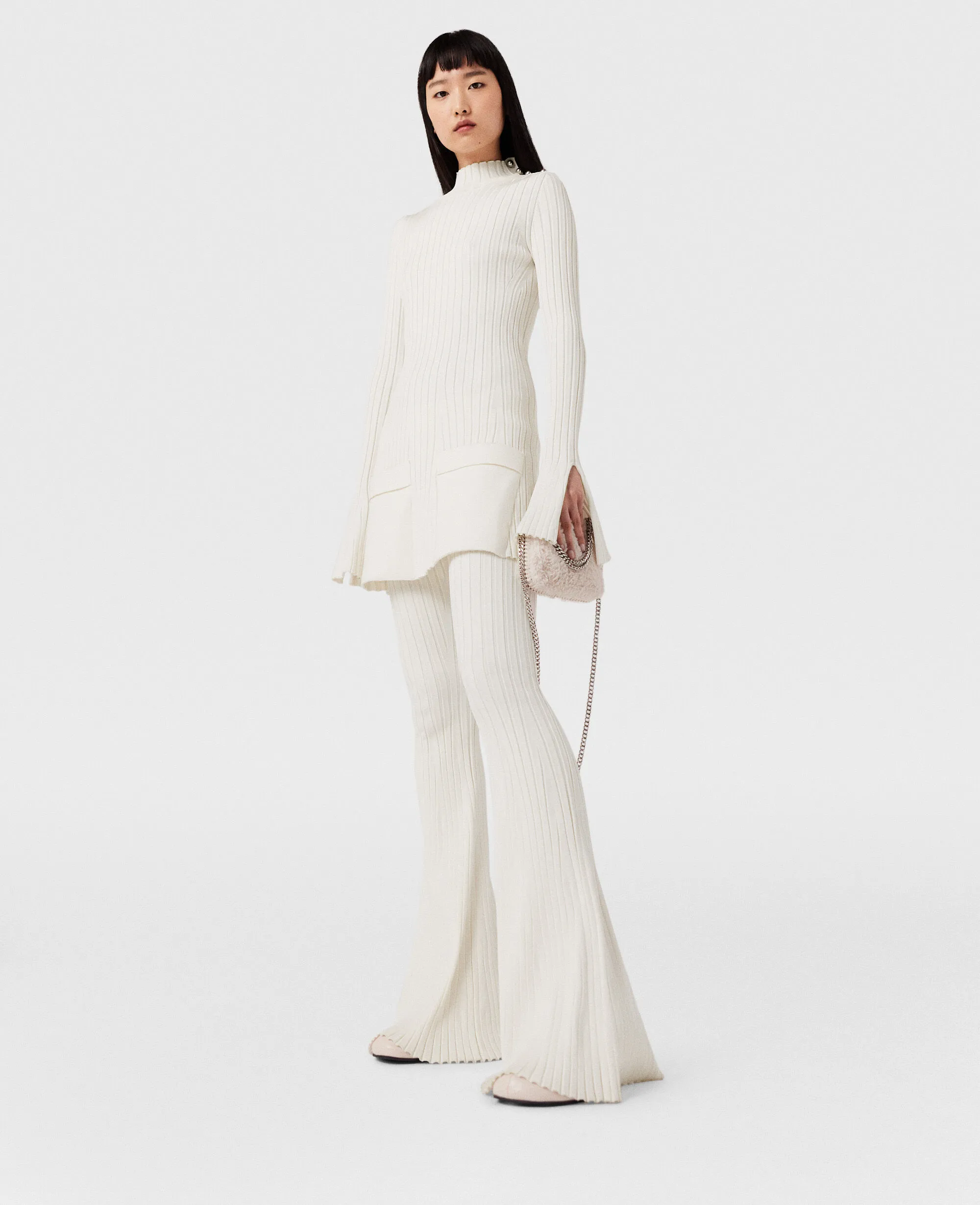 Ribbed Mid-Rise Flared Pants