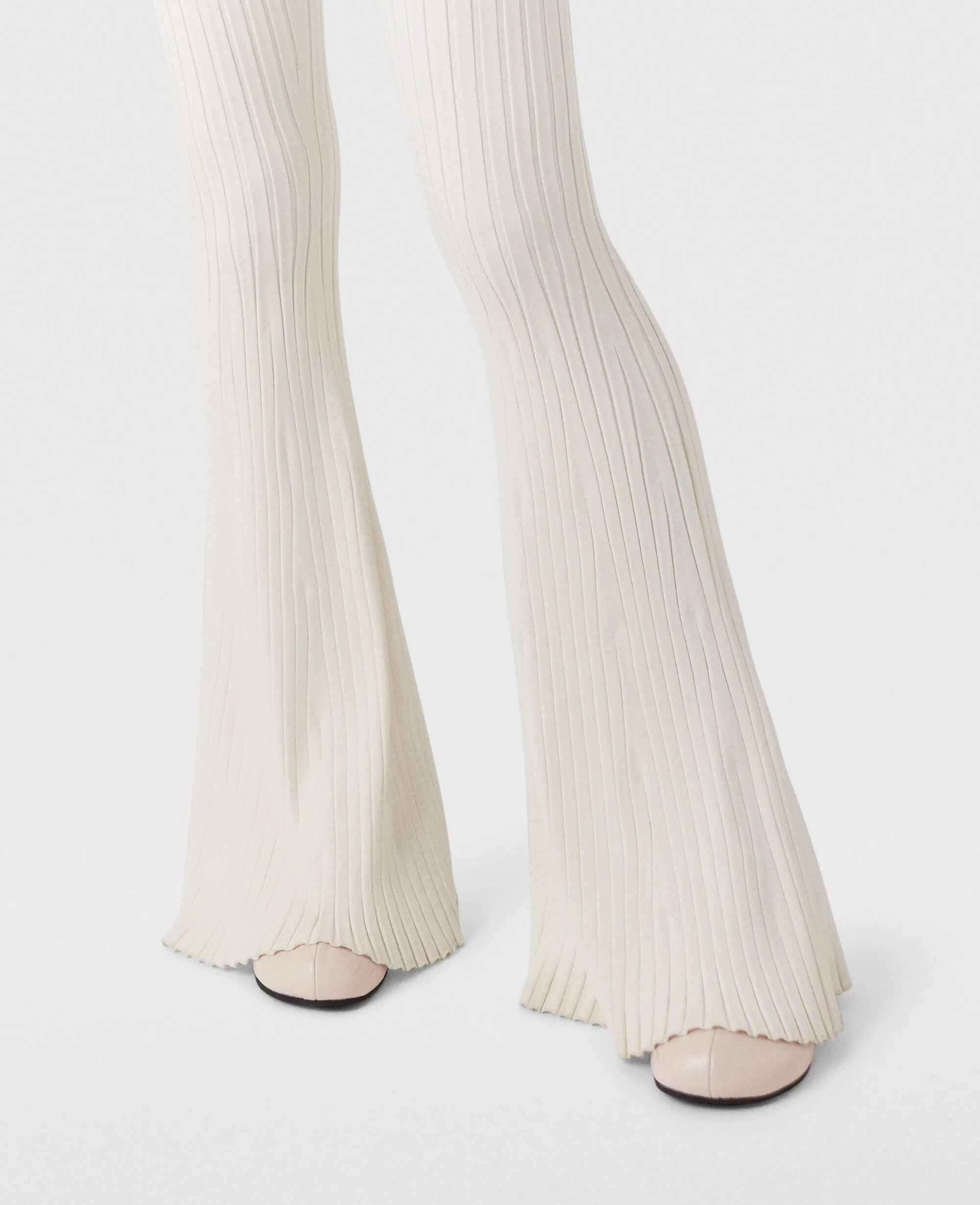 Ribbed Mid-Rise Flared Pants